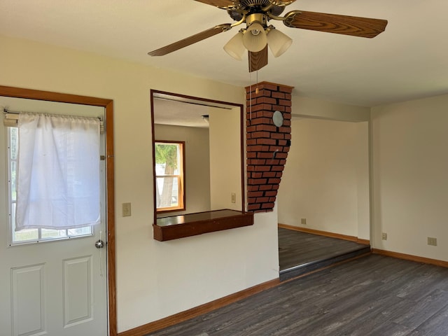 608 Duluth Ave N, Thief River Falls, MN 56701 - entrance foyer featuring wood finished floors and ceiling fan