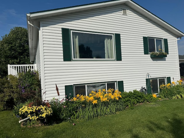 2900 16th Ave S, Moorhead, MN 56560 - view of home's exterior featuring a yard