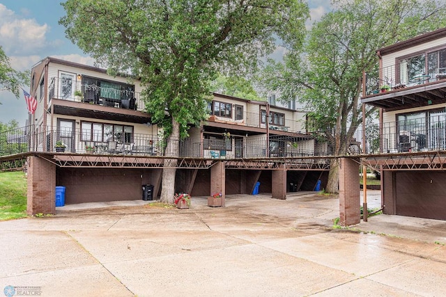 722 Elm St N Unit A8, Fargo, ND 58102 - view of front of home