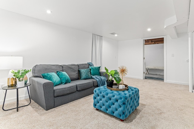 1007 Ingerson Rd, Shoreview, MN 55126 - carpeted living room with recessed lighting