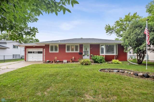 2319 10th St S, Fargo, ND 58103 - ranch-style home featuring an attached garage and driveway