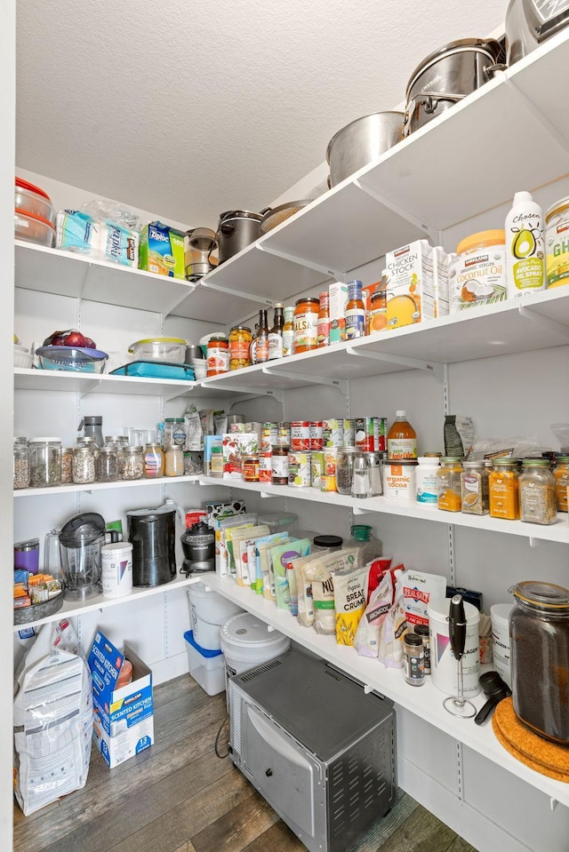 26887 709th St, Lake City, MN 55041 - view of pantry