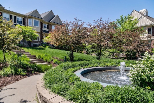11350 Stratton Ave, Eden Prairie, MN 55344 - view of property's community with a lawn