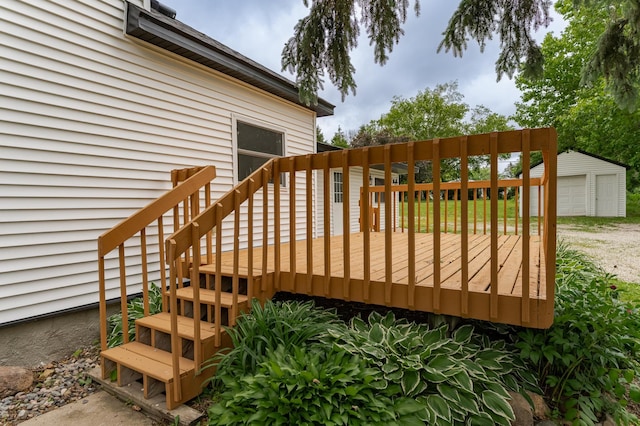 525 Warren Ave, Spring Valley, MN 55975 - wooden deck with an outdoor structure