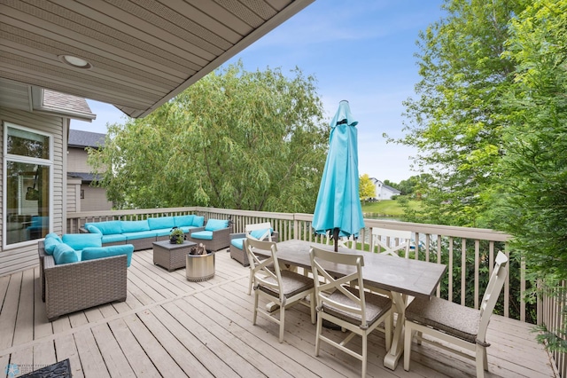 3020 26th Ave S, Fargo, ND 58103 - deck featuring an outdoor hangout area and outdoor dining space