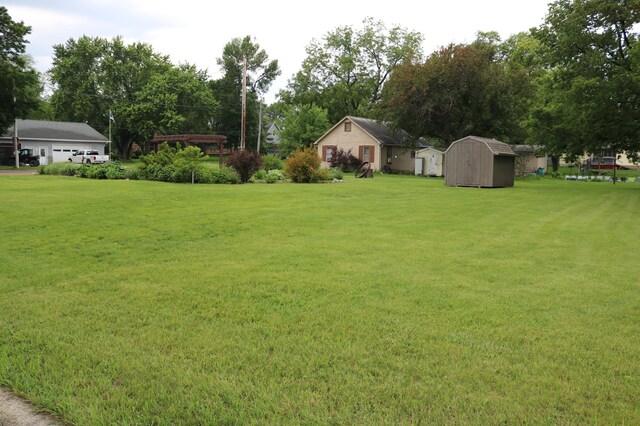 211 Delana St, Sherburn, MN 56171