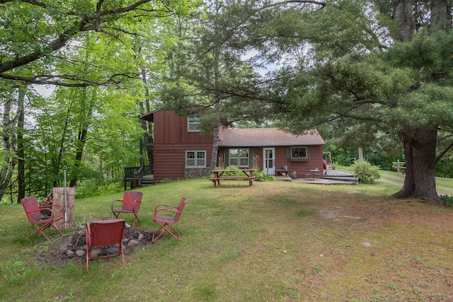 2170 County 5 NW, Hackensack, MN 56452 - view of grassy yard featuring a deck