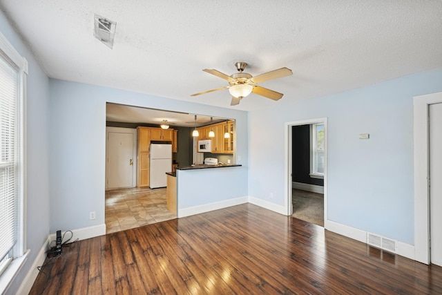 2224 4th Ave N, Minneapolis, MN 55405 - photo 30