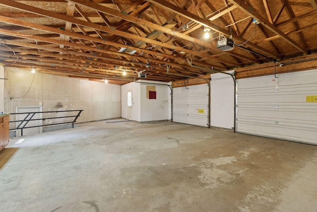 723 2nd Ave S, Buffalo, MN 55313 - garage with a garage door opener