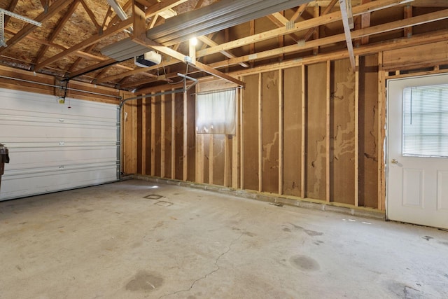 723 2nd Ave S, Buffalo, MN 55313 - garage with a garage door opener