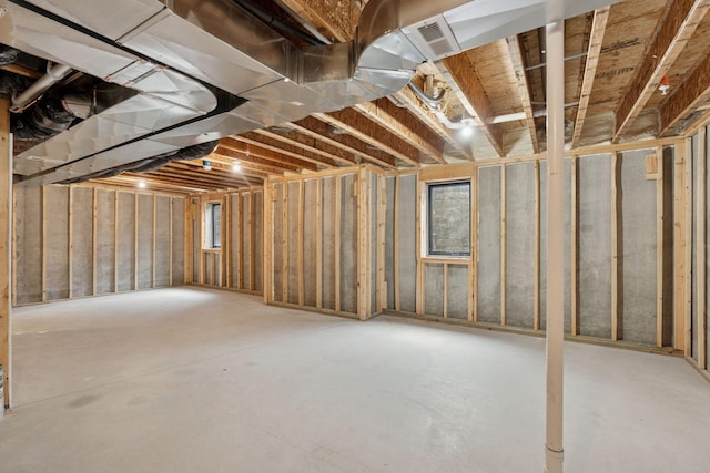 2820 Saint Louis Ave, Minneapolis, MN 55416 - view of below grade area