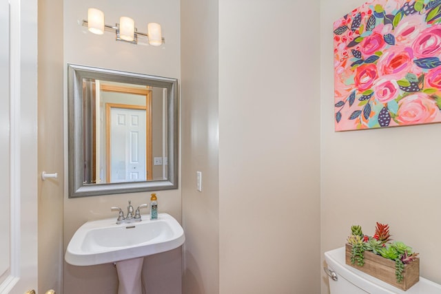 15265 Dupont Path, Apple Valley, MN 55124 - half bathroom featuring toilet and a sink