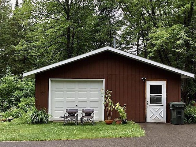17136 Hidden Lake Rd, Fifty Lakes, MN 56448 - view of detached garage