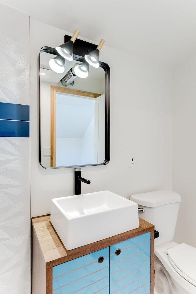 3909 Xerxes Ave S, Minneapolis, MN 55410 - bathroom with a sink and toilet