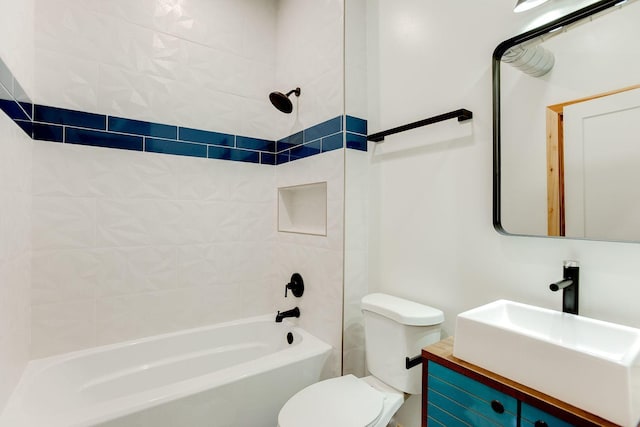 3909 Xerxes Ave S, Minneapolis, MN 55410 - bathroom with shower / bath combination and vanity