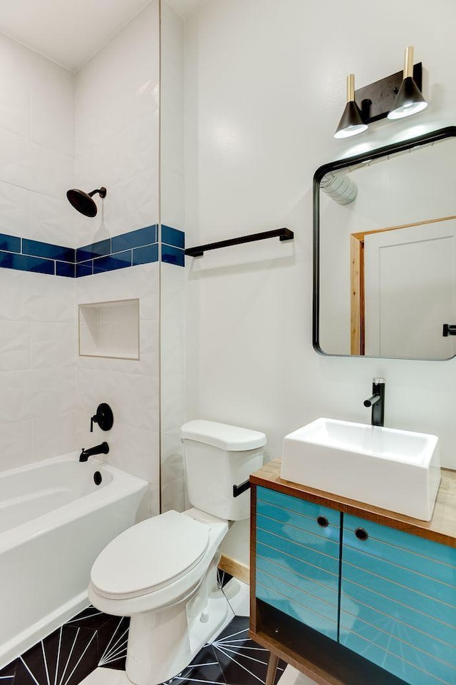 3909 Xerxes Ave S, Minneapolis, MN 55410 - full bath featuring tub / shower combination, vanity, and tile patterned flooring