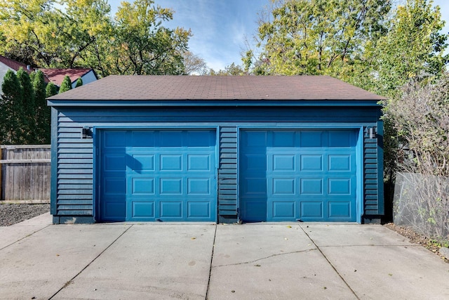 3909 Xerxes Ave S, Minneapolis, MN 55410 - view of detached garage
