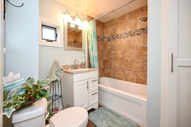 231 Mark St, Winona, MN 55987 - full bathroom with vanity and shower / bath combination with curtain