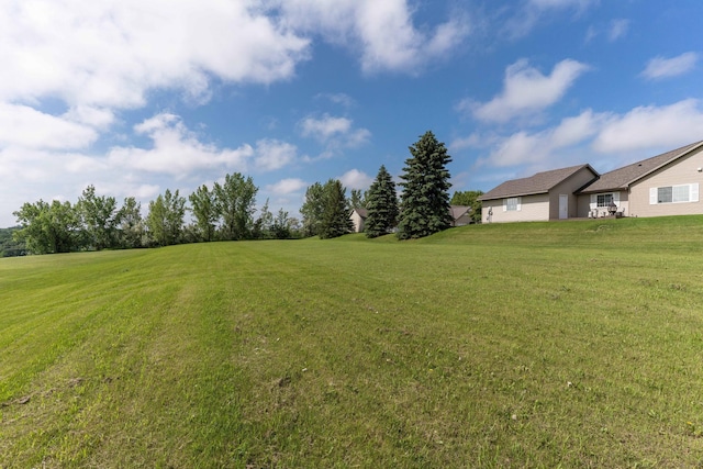 1715 Aspen Ln, Fergus Falls, MN 56537 - view of grassy yard