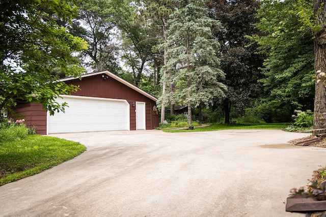 58280 County Road 21, Zumbro Falls, MN 55991 - view of garage