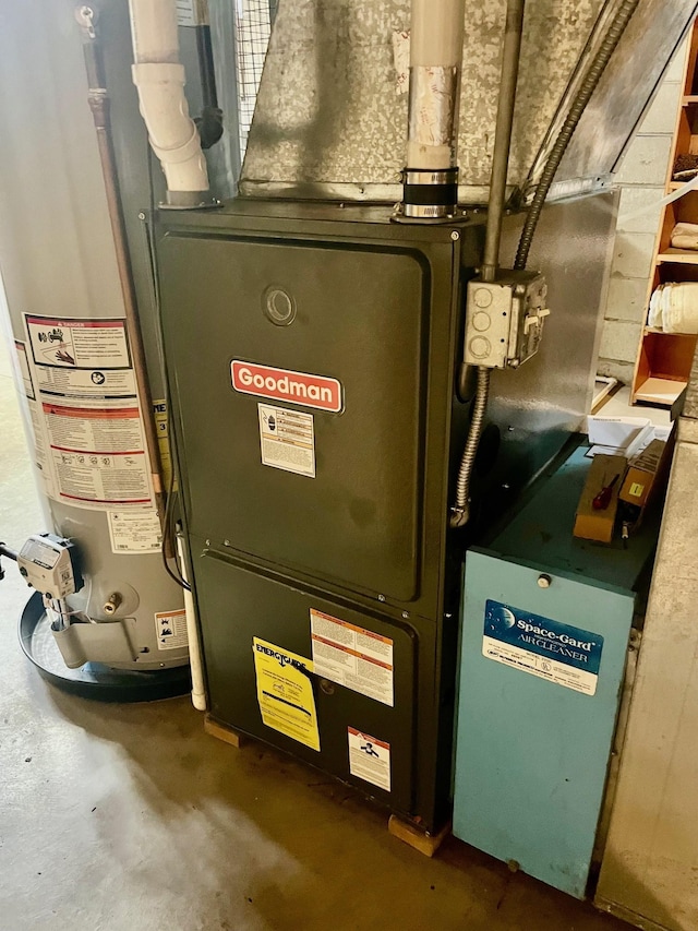 842 19th Ave N, Saint Cloud, MN 56303 - utility room with water heater and heating unit