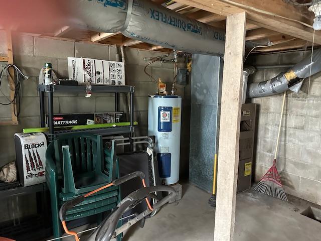 20519 485th St, Mcgregor, MN 55760 - utilities with water heater