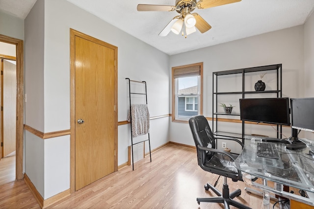 1516 Mendelssohn Ave N, Golden Valley, MN 55427 - photo 18