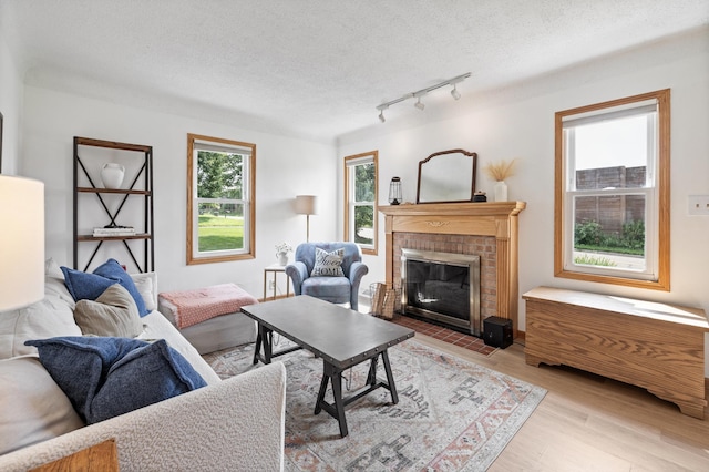 1516 Mendelssohn Ave N, Golden Valley, MN 55427 - photo 6