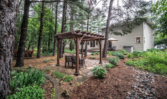 452 Spruce St, Shakopee, MN 55379 - view of yard featuring a pergola and a patio