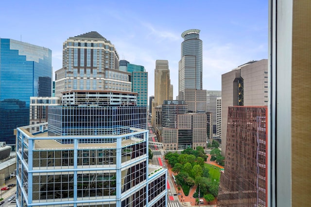 431 7th St Unit 2605, Minneapolis, MN 55415 - view of city skyline