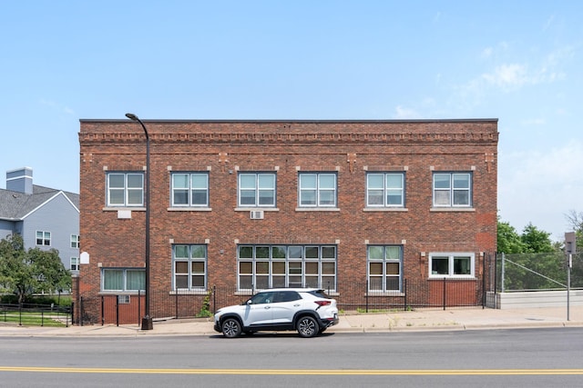 215 7th St NE Unit 205, Minneapolis, MN 55413 - view of building exterior