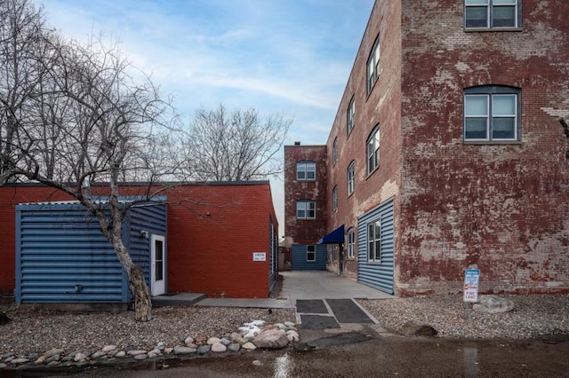 215 7th St NE Unit 205, Minneapolis, MN 55413 - view of building exterior