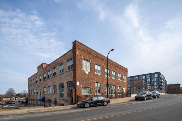 215 7th St NE Unit 205, Minneapolis, MN 55413 - view of building exterior