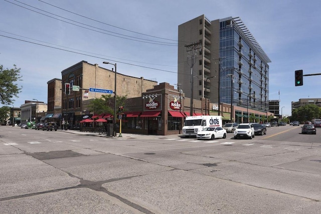 215 7th St NE Unit 205, Minneapolis, MN 55413 - view of commercial property
