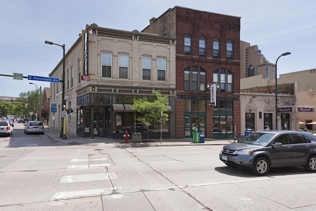 215 7th St NE Unit 205, Minneapolis, MN 55413 - view of commercial property