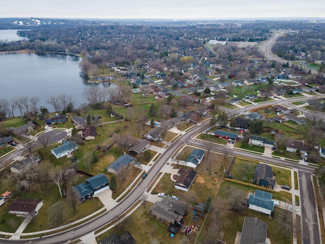 953 Redwood Dr, Apple Valley, MN 55124 - aerial view of property and surrounding area with a large body of water and nearby suburban area