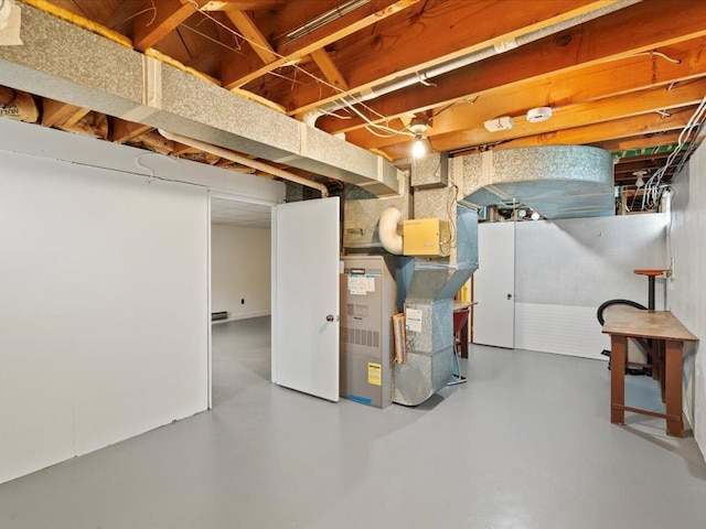 517 Cedar St, Brainerd, MN 56401 - unfinished basement with baseboard heating