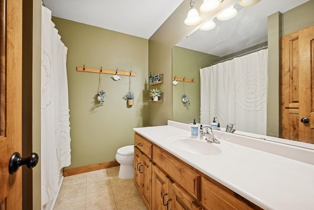 853 Texas Ct NW, Hutchinson, MN 55350 - full bathroom with vanity, tile patterned flooring, and curtained shower