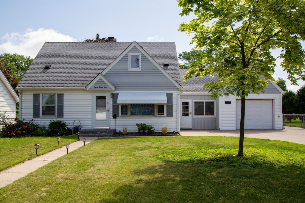 8029 2nd Ave S, Bloomington, MN 55420 - photo 1