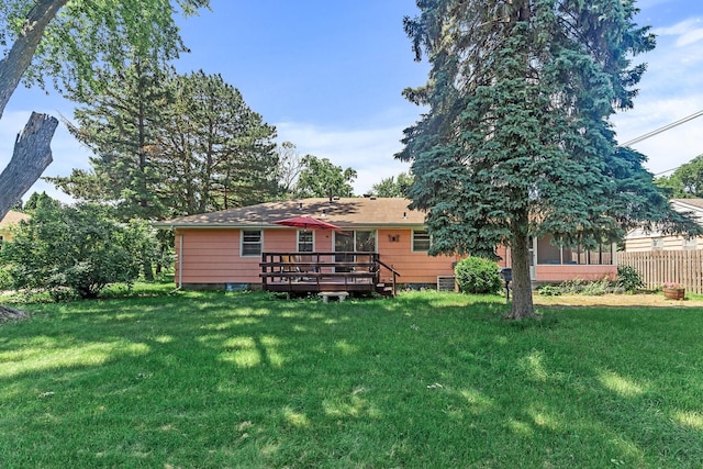6112 Kyle Ave N, Brooklyn Center, MN 55429 - rear view of property with a deck