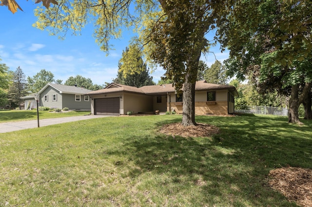 755 Keokuk Ln, Mendota Heights, MN 55120 - single story home featuring an attached garage, concrete driveway, and brick siding
