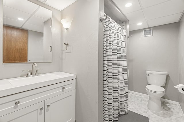 755 Keokuk Ln, Mendota Heights, MN 55120 - bathroom with a paneled ceiling, vanity, recessed lighting, and a shower with curtain