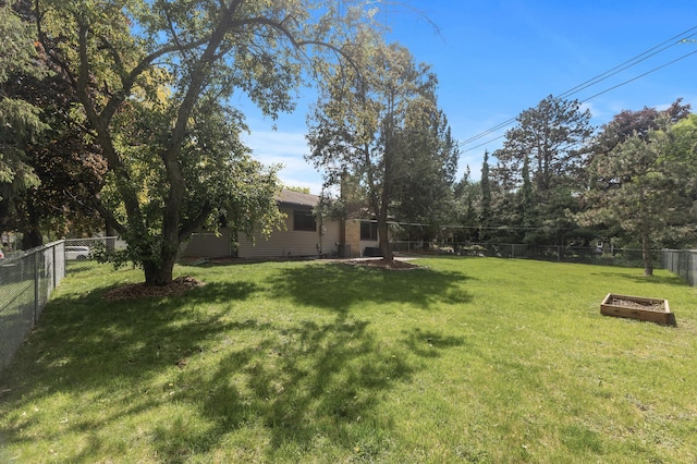 755 Keokuk Ln, Mendota Heights, MN 55120 - view of fenced backyard
