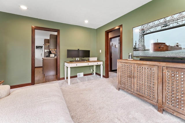 632 Quince St, Duluth, MN 55811 - carpeted bedroom with recessed lighting