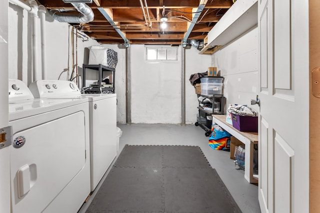 632 Quince St, Duluth, MN 55811 - washroom with independent washer and dryer