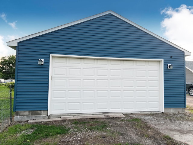 330 10th Ave, Granite Falls, MN 56241 - view of detached garage