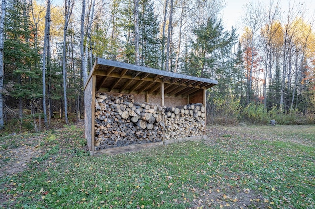 185 Olson Rd, Thomson Twp, MN 55733 - view of outdoor structure with a view of trees