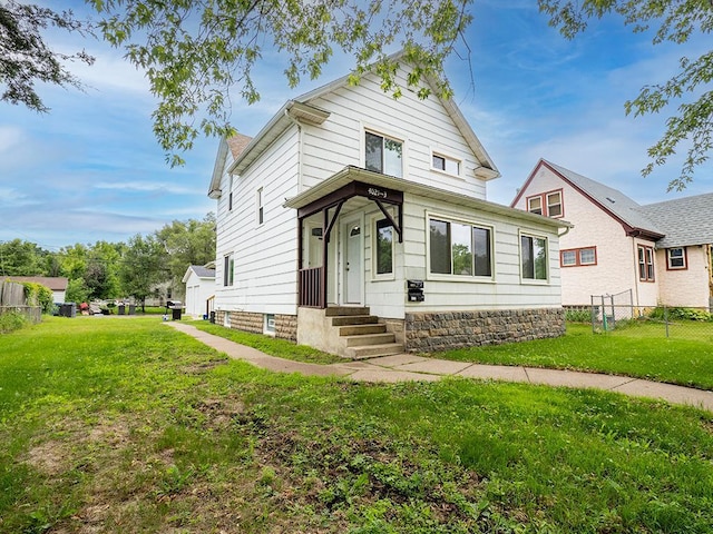 4021 Colfax Ave N, Minneapolis, MN 55412 - view of american foursquare style home