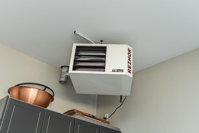 1062 Fox Hill Ln SW, Rochester, MN 55902 - detailed view of a heating unit