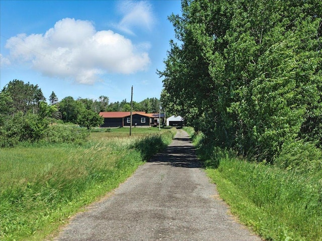33498 175th St NE, Morrill Twp, MN 56329 - view of asphalt driveway